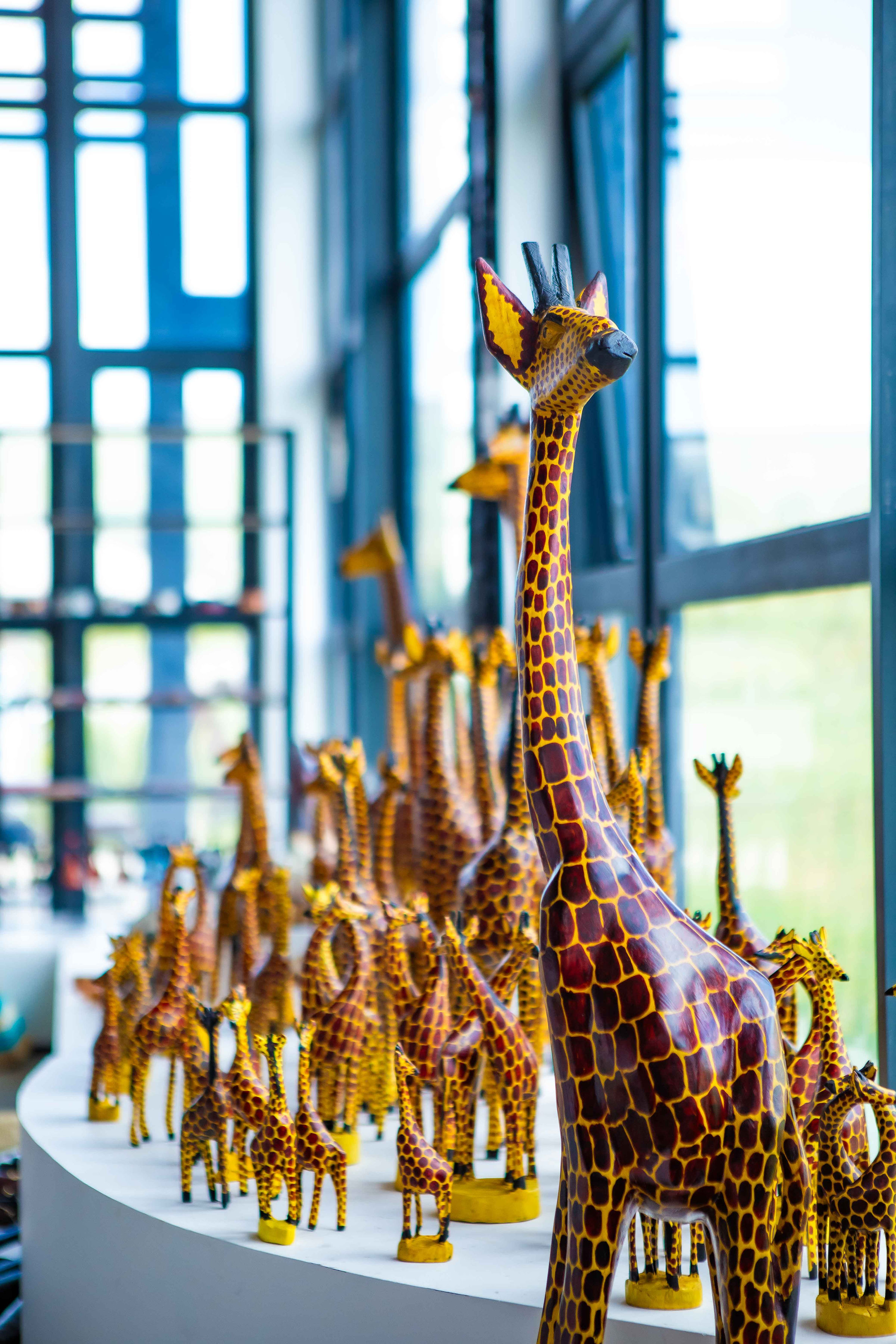 Small Wooden Animal Jacaranda 2